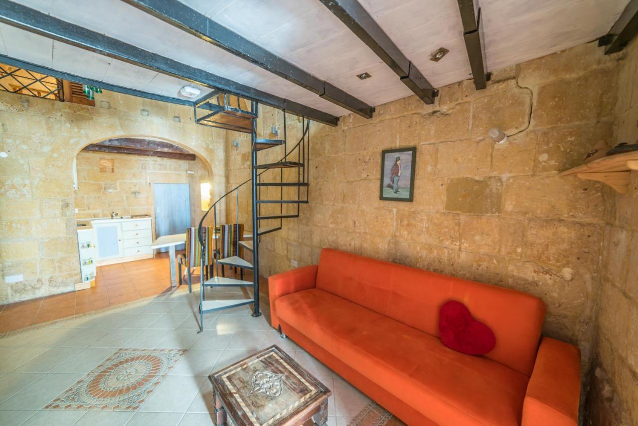 Pa- Pandora's Loft Lägenhet